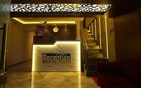 Hotel Samruddhi Airoli